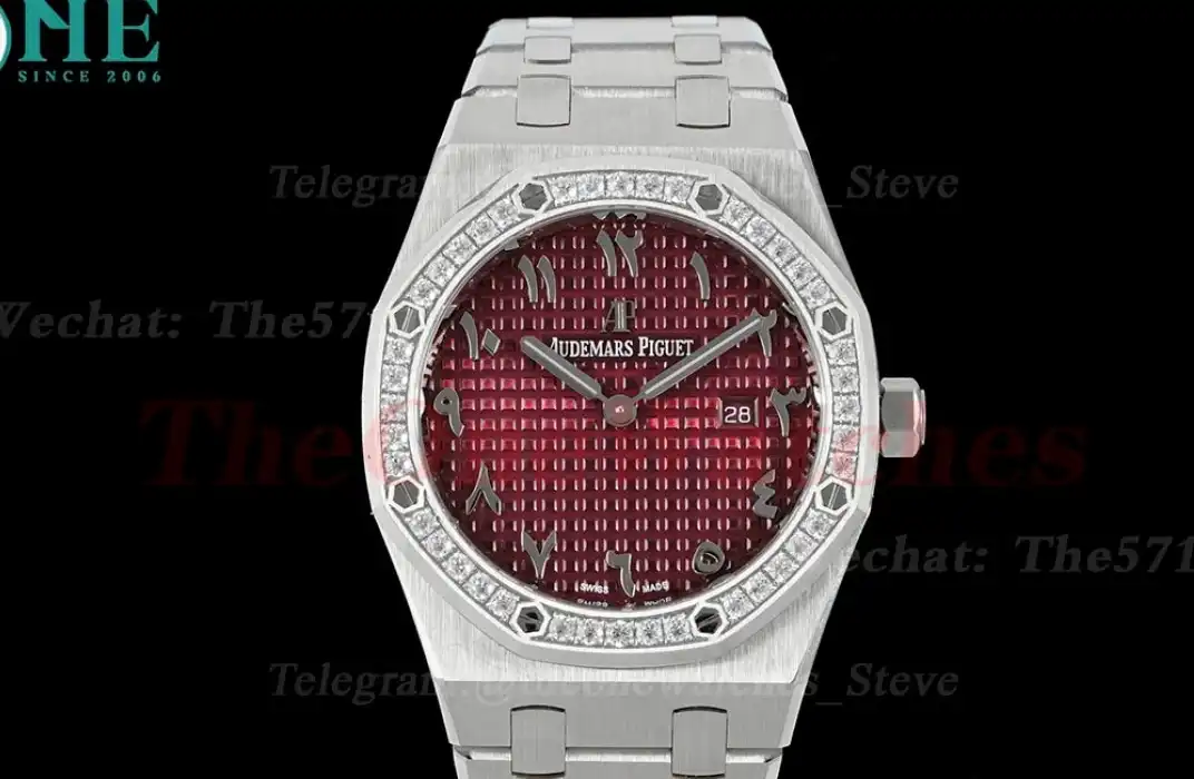 Royal Oak Ladies 67651 33mm Dia SS SS Red ZF Swiss Qtz