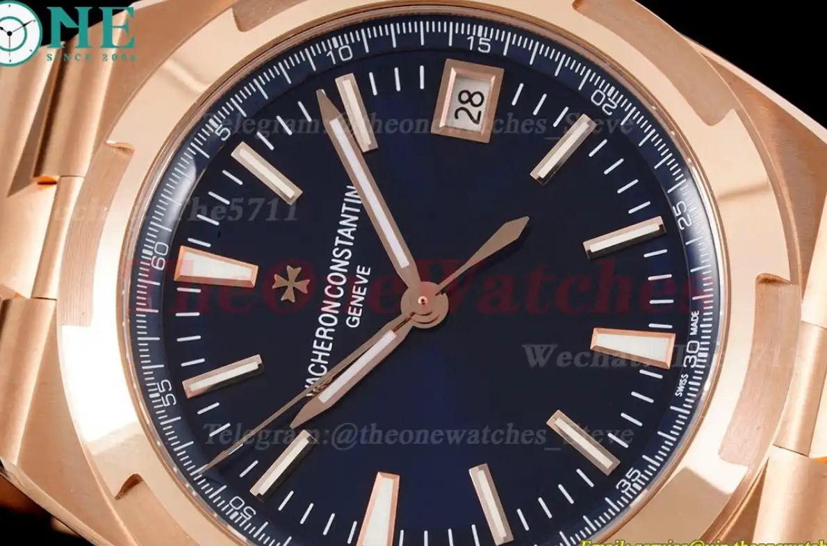 Overseas 4500V 41mm RG RG Blue Dial 8F A5100