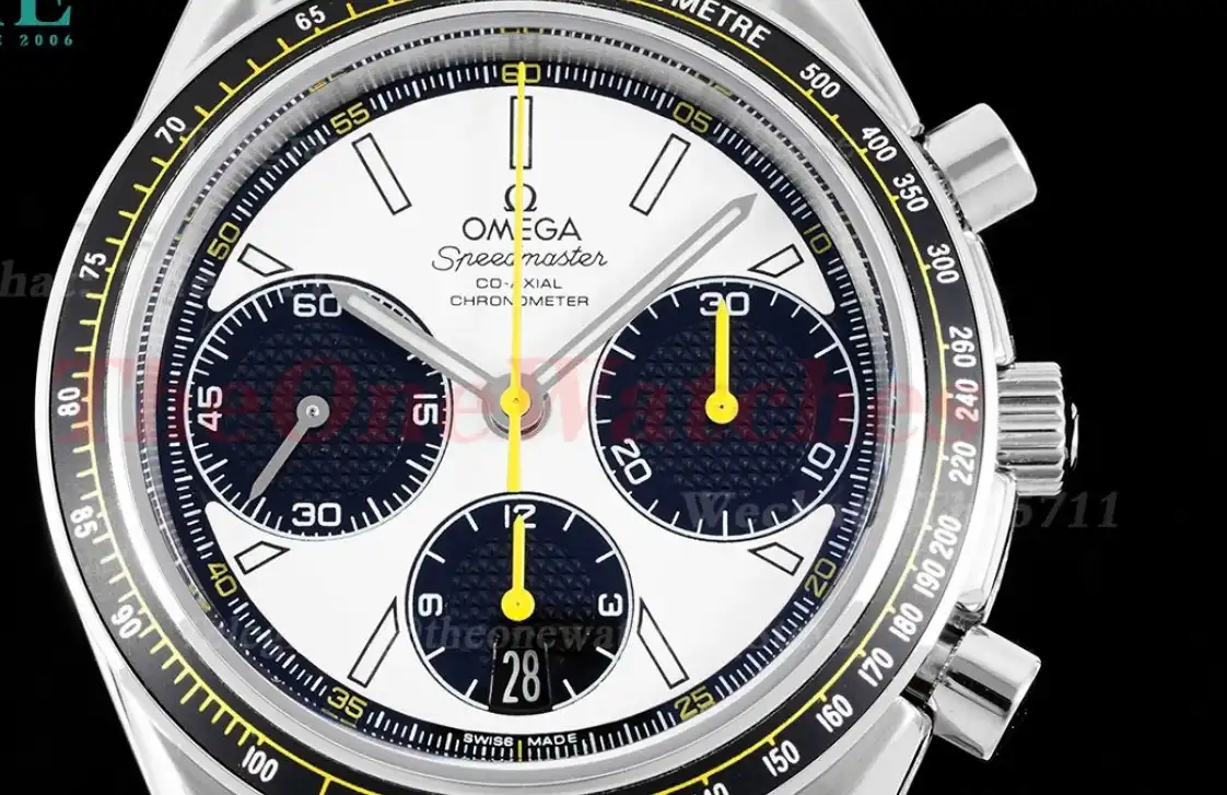 Speedmaster Racing Master 40mm SS SS White Dial HKF A7750