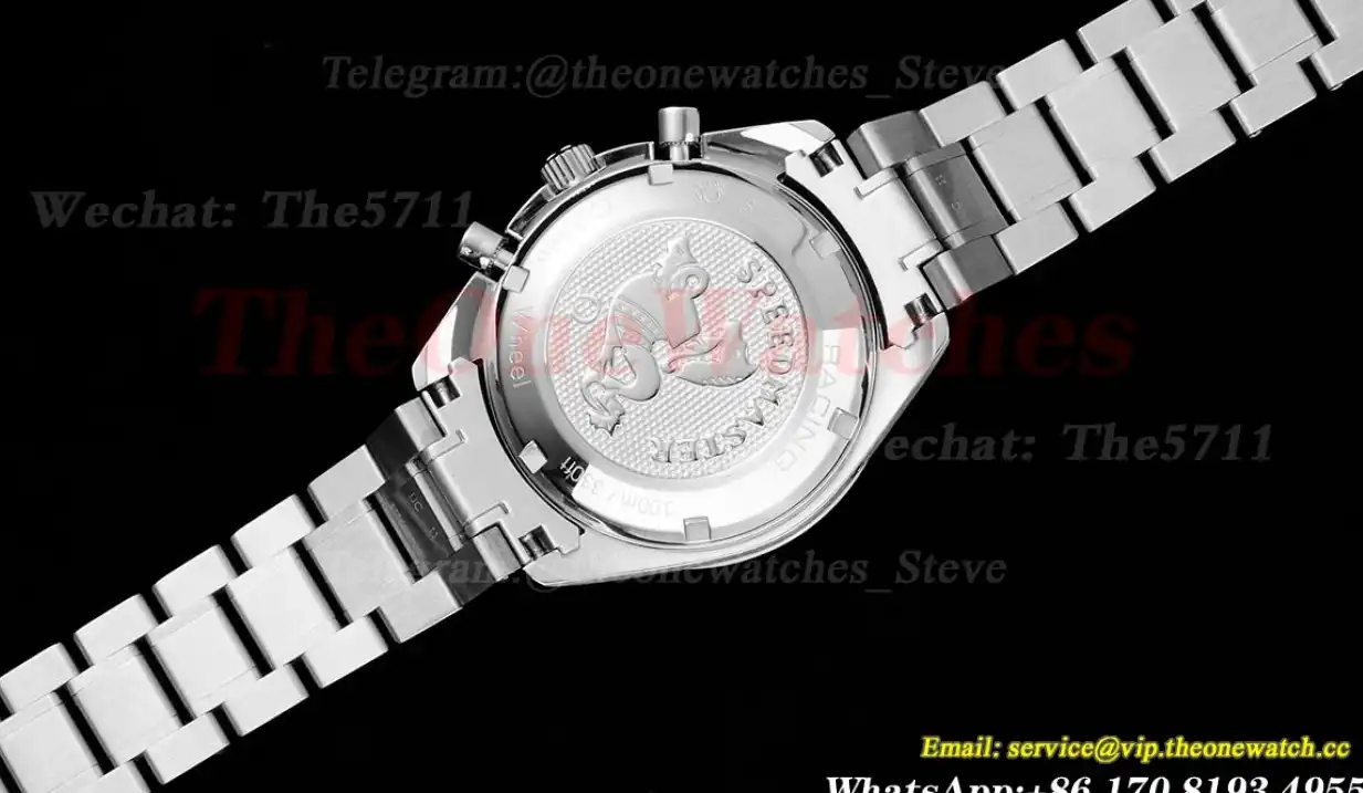 Speedmaster Racing Master 40mm SS SS White Dial HKF A7750