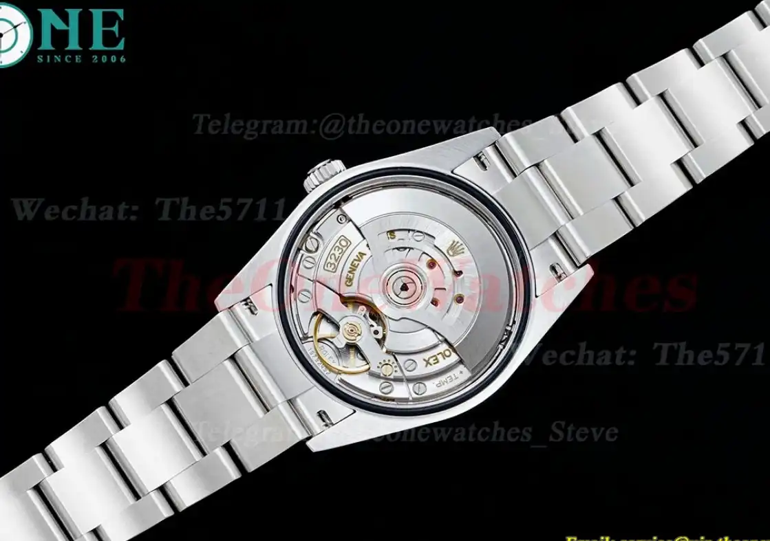 Oyster Perpetual 126000 36mm SS SS Red Stk APF VR3230