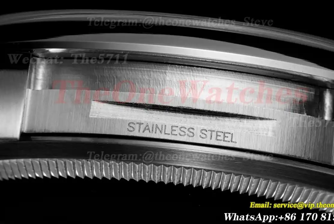 Oyster Perpetual 126000 36mm SS SS Red Stk APF VR3230