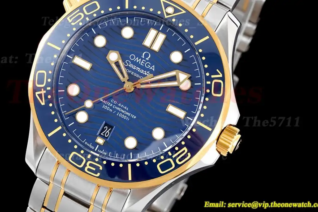 Seamaster 300m 42mm YG SS Blue Dial JVSF A8800