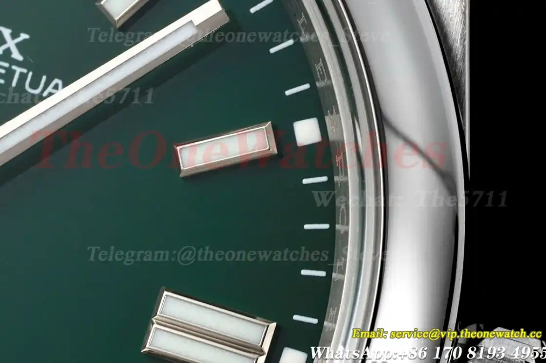 Oyster Perpetual 126000 36mm SS SS Green Stk APF VR3230