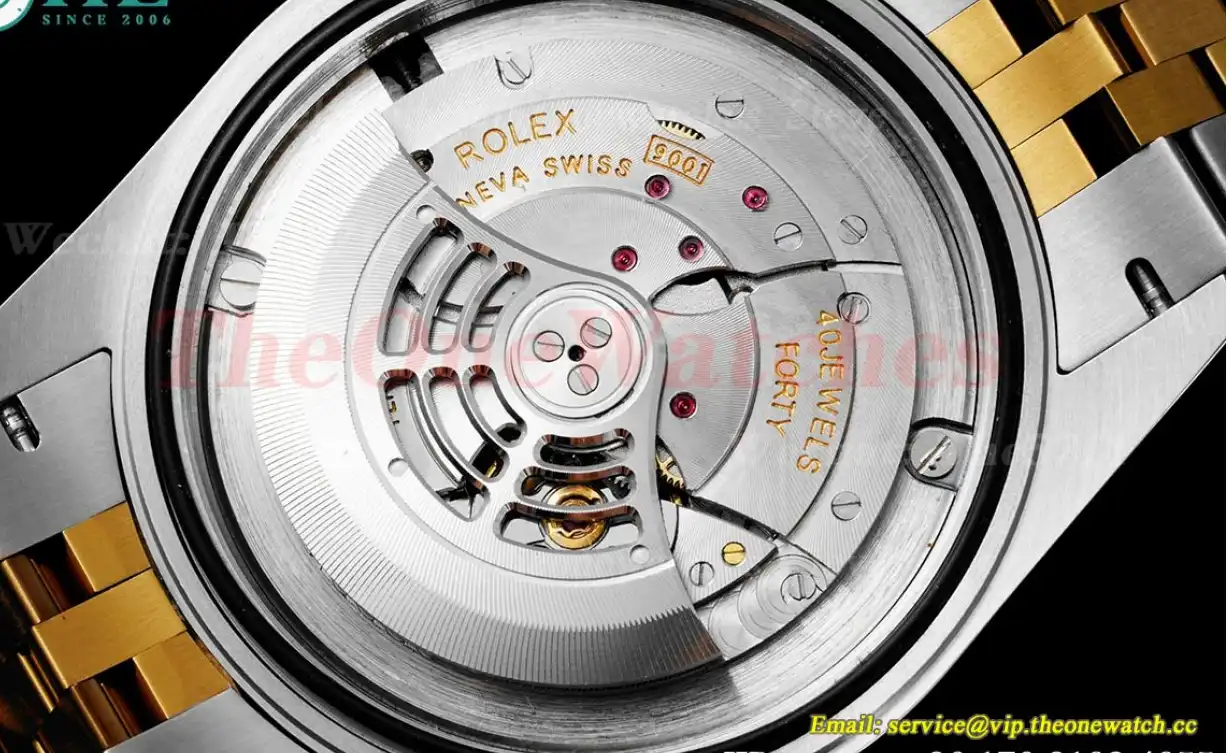 SkyDweller 326933 42mm Jubilee Whtie Stk SS YG FNF A9001