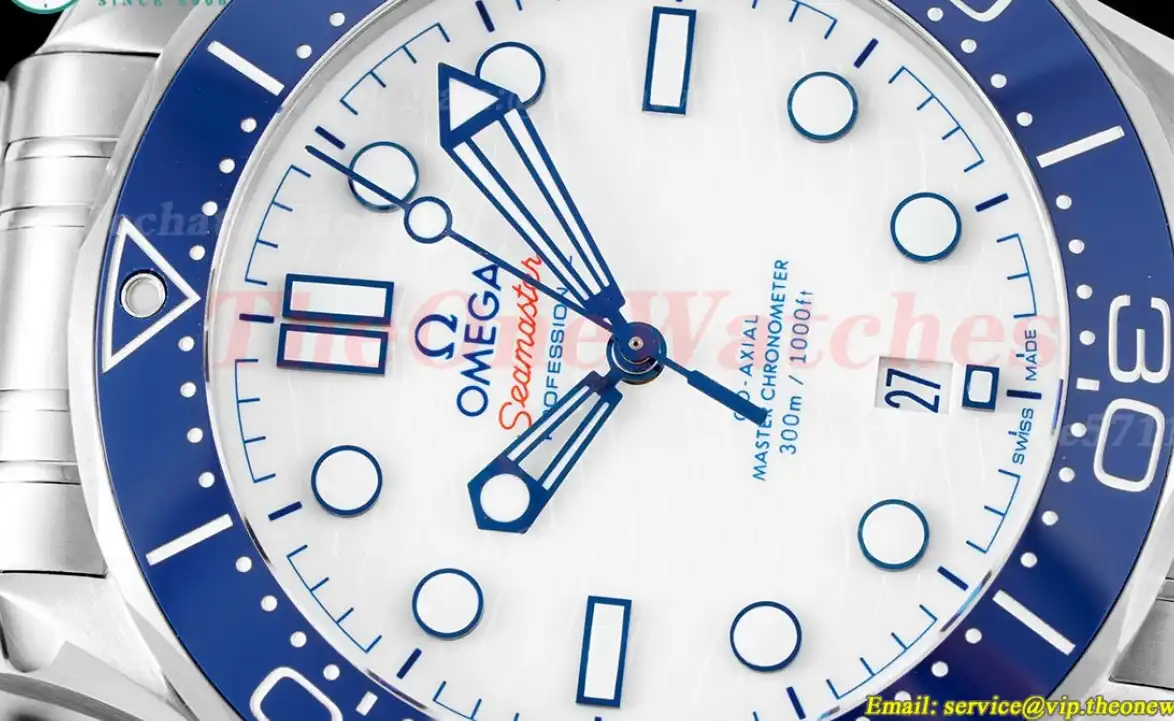 Seamaster 300m 42mm SS SS Wht blue JVSF A8800