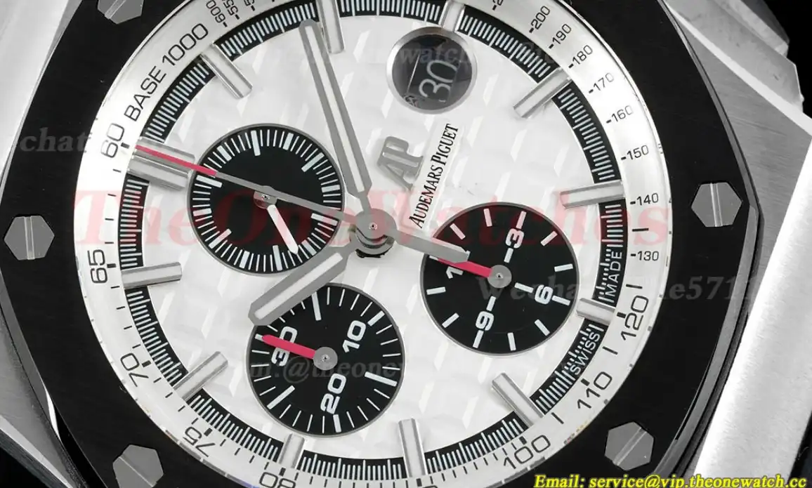 Royal Oak Offshore 44mm SS RU White Stk RSF A3126