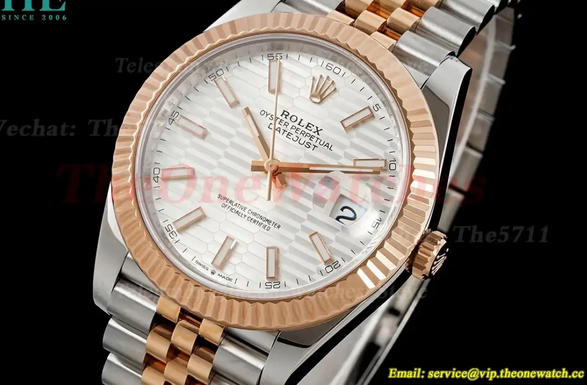 Datejust 126331 41mm Jub RG SS Silver Textured Dial VSF VS3235