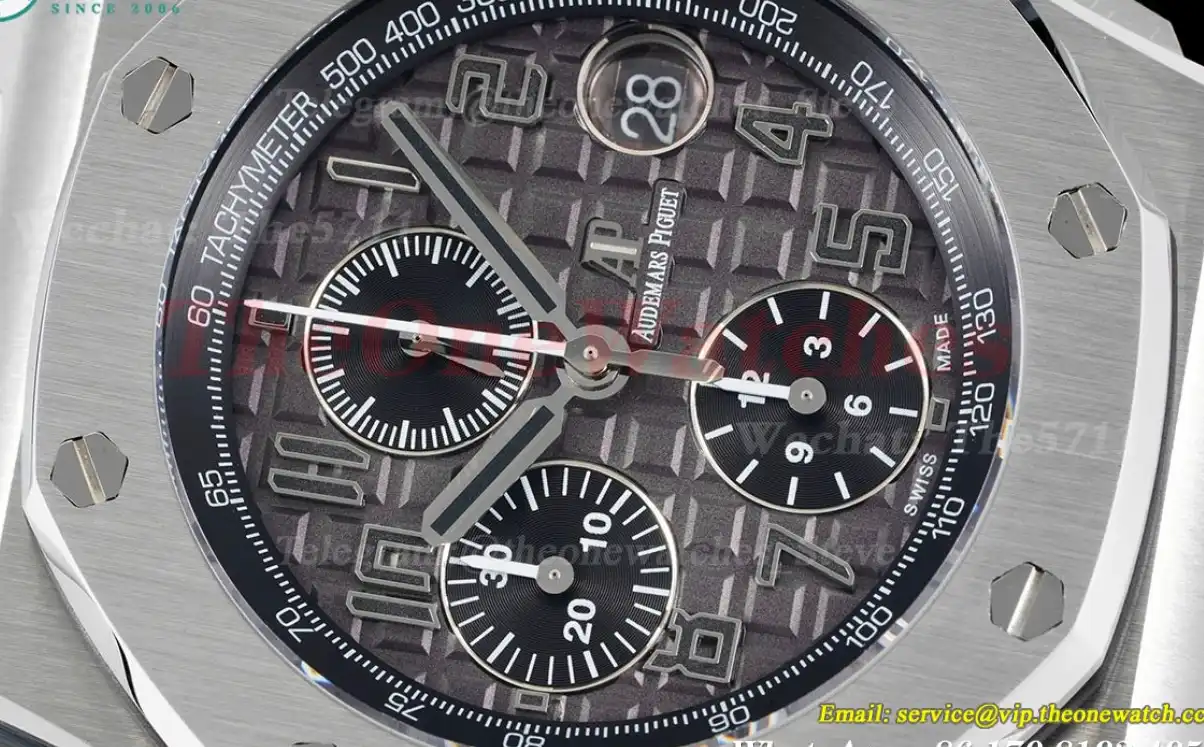 Royal Oak Offshore 42mm SS LE Grey Num APF A3126