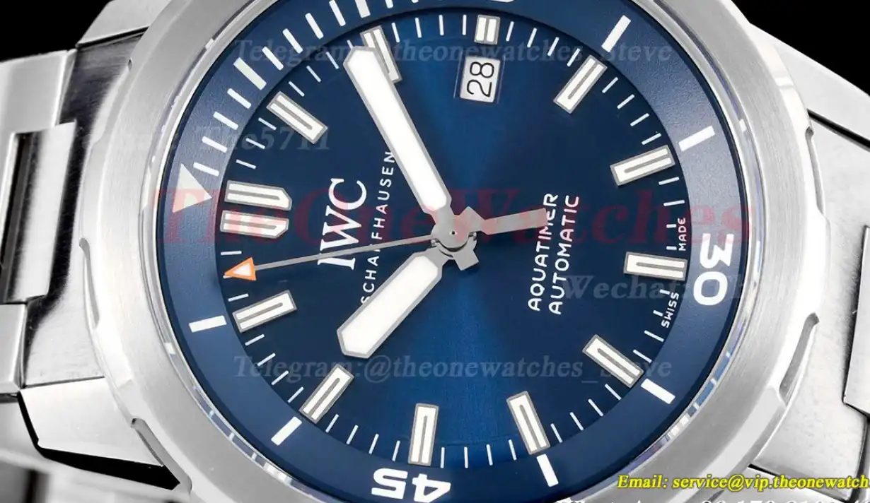 Aquatimer Chronograph 44mm SS SS Blue Dial V6SF A2892