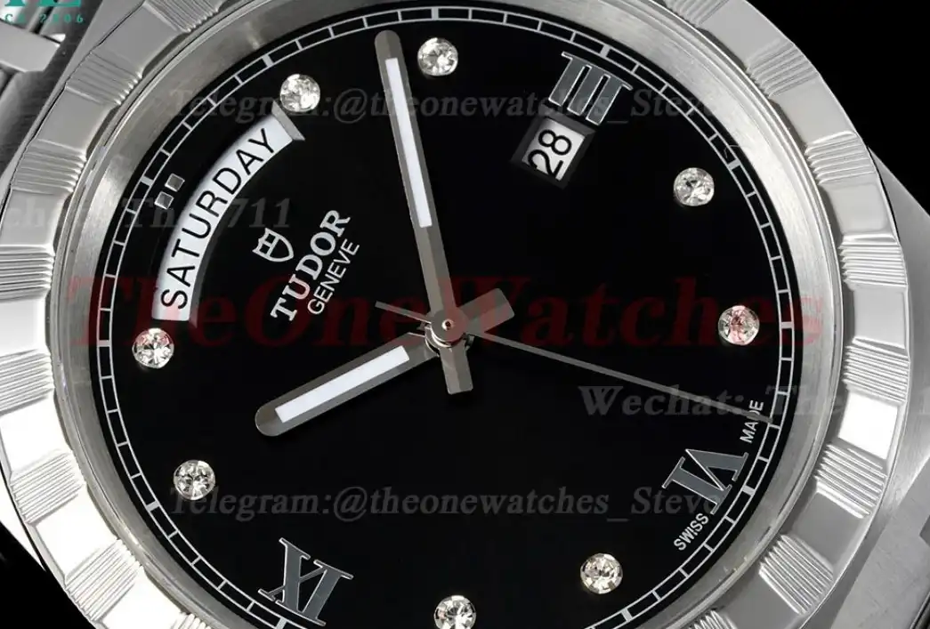 Royal Day-Date 41mm SS SS Black Dia V7F A2824