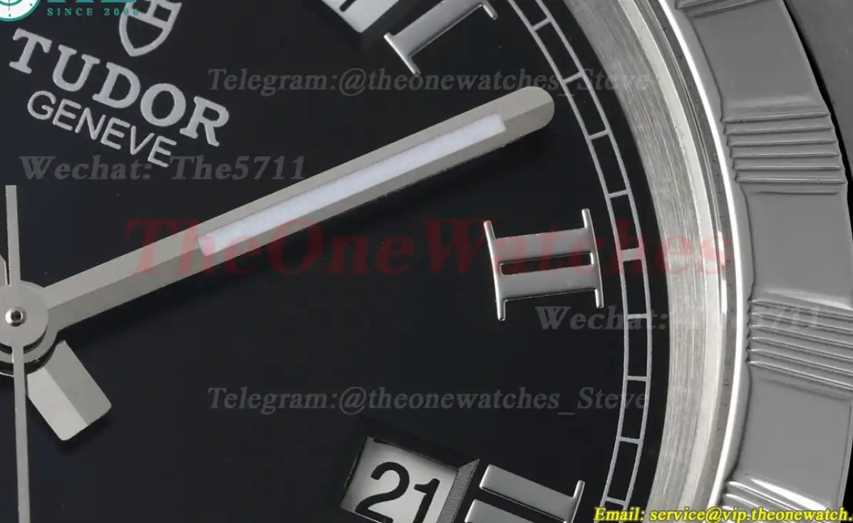 Royal Day-Date 41mm SS SS Black Rmn V7F A2824