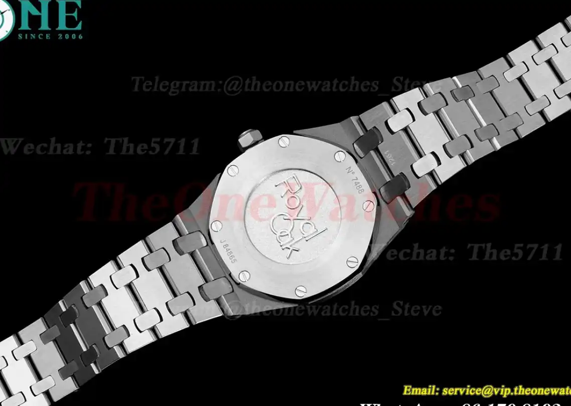 Royal Oak Ladies 33mm SS SS Cream Stk JJF Swiss Qtz