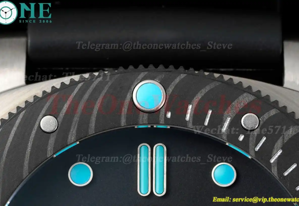 PAM799 CarboTech Submersible Titanium 47MM TI RU VSF P9010