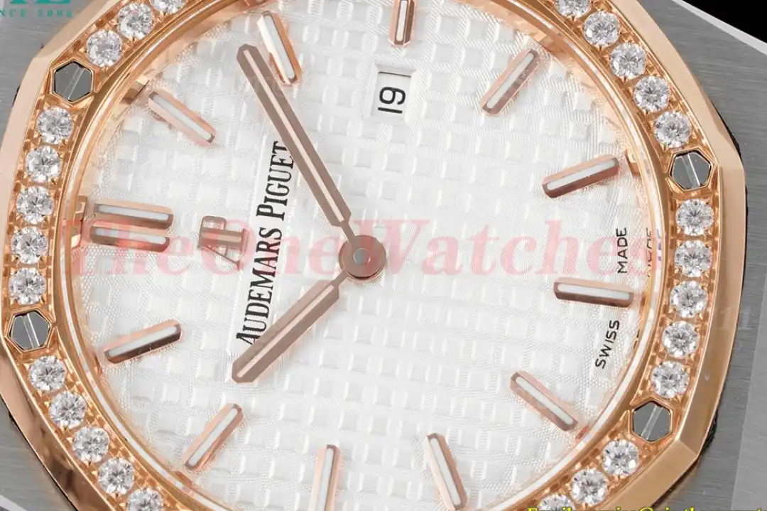 Royal Oak Ladies 33mm RG SS Diamond White JJF Swiss Qtz