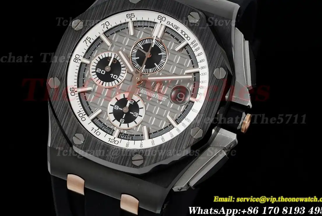 Royal Oak Offshore 44mm Cer RU Grey Stk RSF A3126