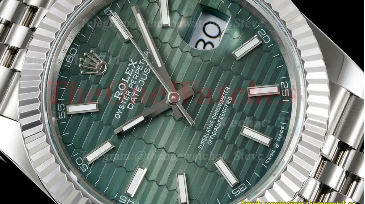 Datejust 126334 41mm Green Textured Dial SS SS GMF VR3235