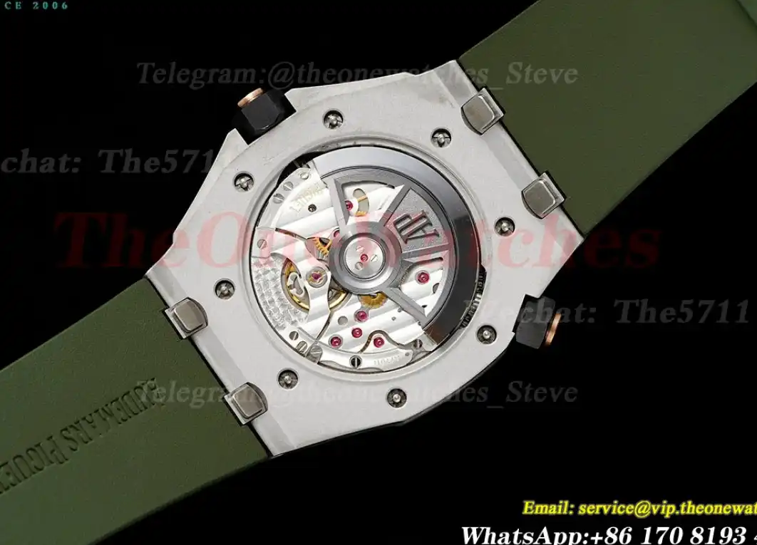 Royal Oak Offshore Diver 15720 42mm SS RU Green Stk IPF A4308