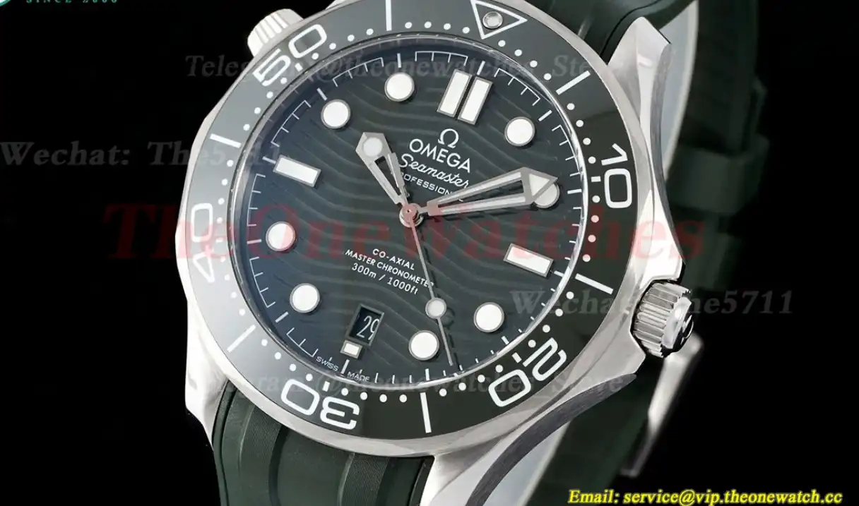 Seamaster 300m Basel 2018 SS RU Green Dot ZF A8800