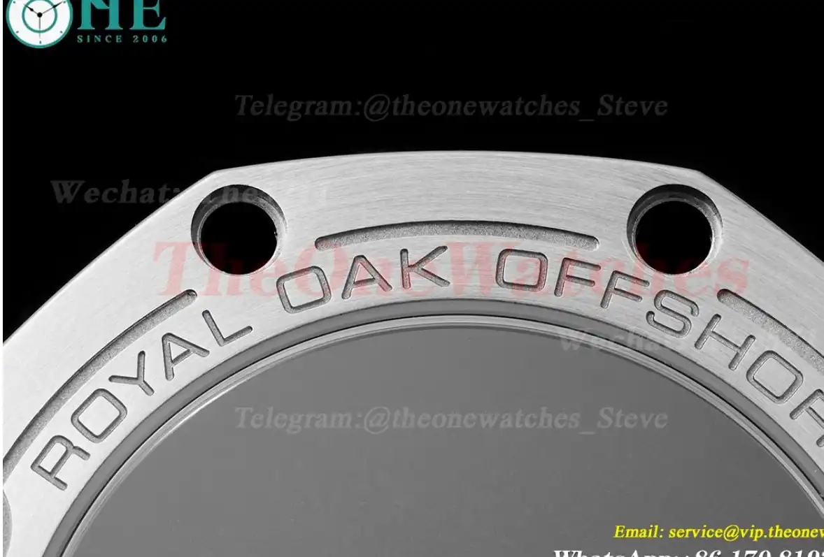 Royal Oak Offshore Diver 15720 42mm SS RU Blue Stk IPF A4308