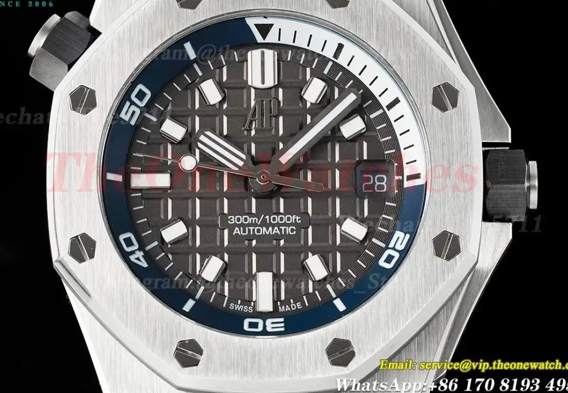 Royal Oak Offshore Diver 15720 42mm SS RU Grey Stk IPF A4308