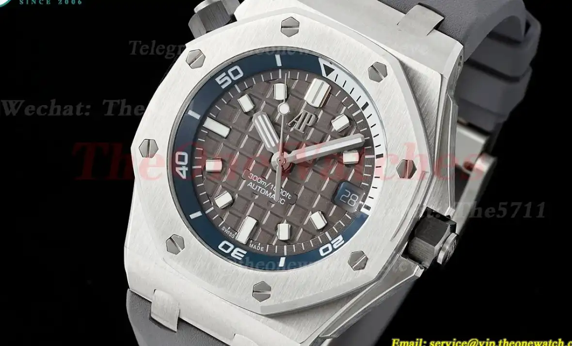 Royal Oak Offshore Diver 15720 42mm SS RU Grey Stk IPF A4308