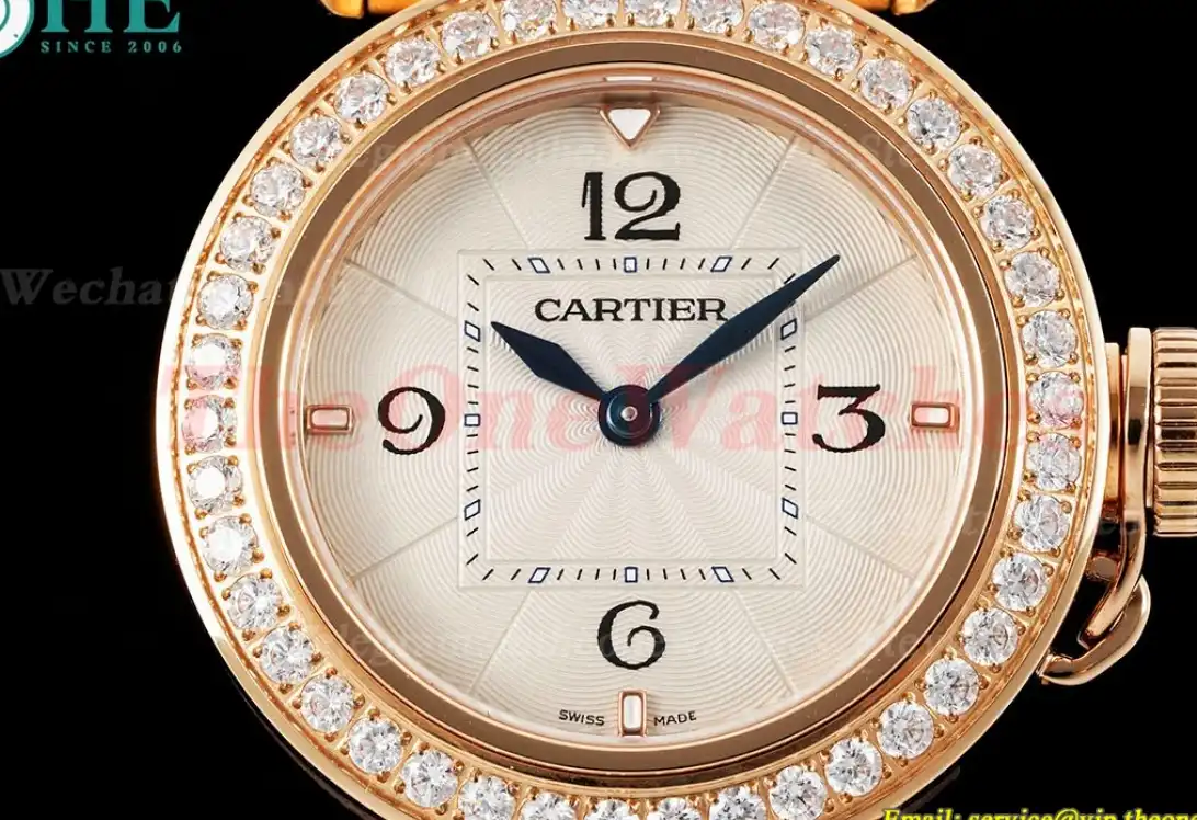 Pasha De Cartier Ladies 30mm Dia RG RG White Dial AF Quartz