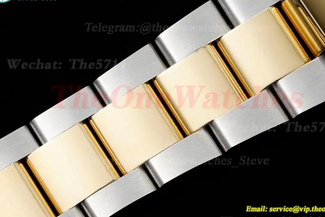 SkyDweller 326933 42mm Oyster SS YG White Stk FNF A9001