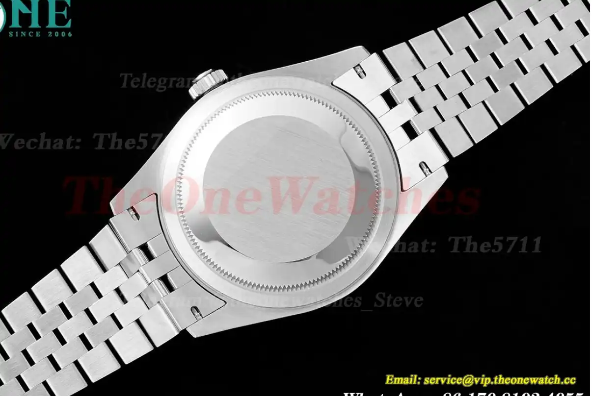 SkyDweller 326934 42mm Jubilee SS SS White Stk FNF A9001