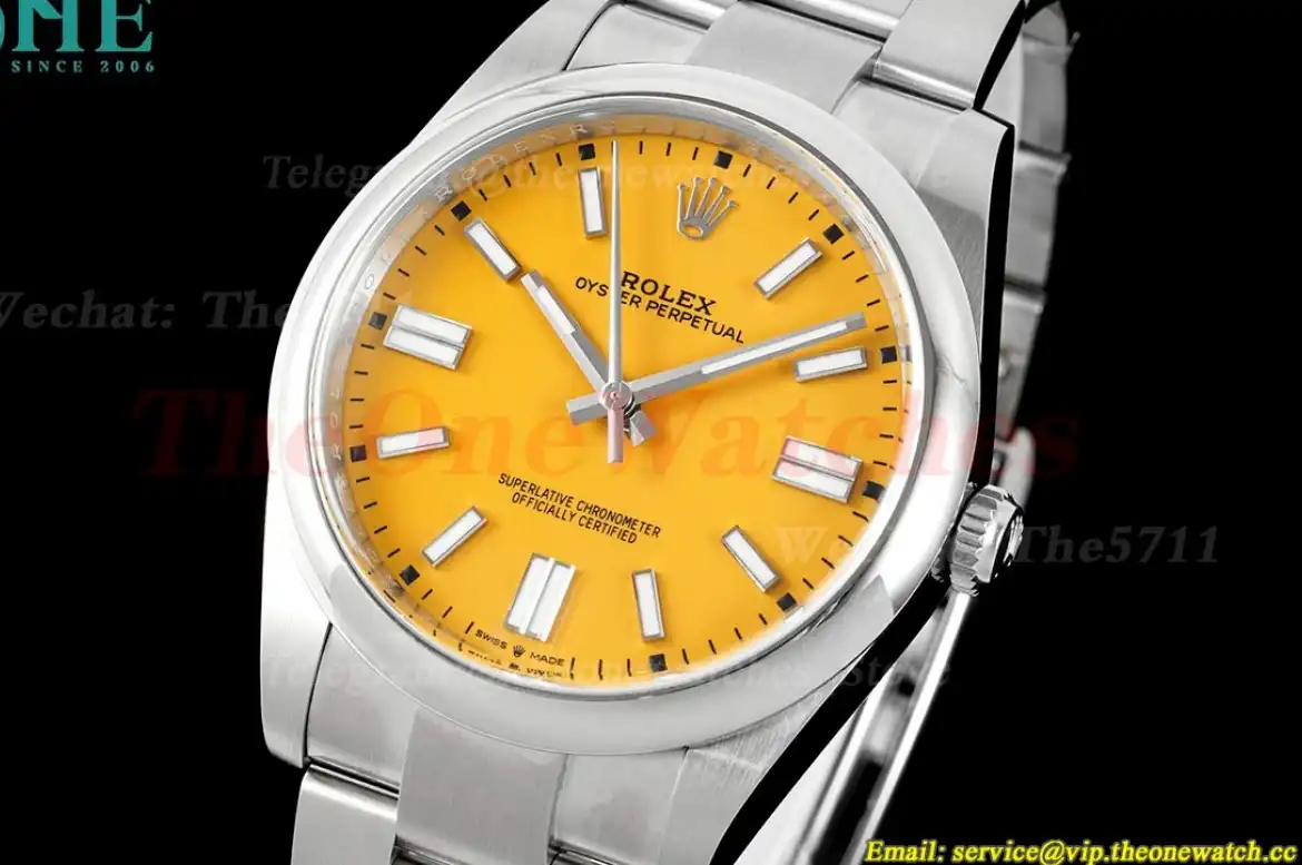 Oyster Perpetual 124300 41mm SS SS Yellow Stk Clean VR3230