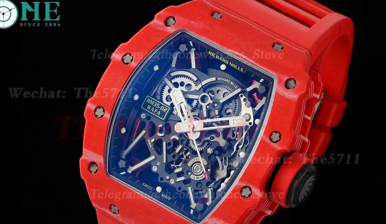 RM035-02 NTPT RU Red Case on Red Rubber Strap ZF V6 RMAL1