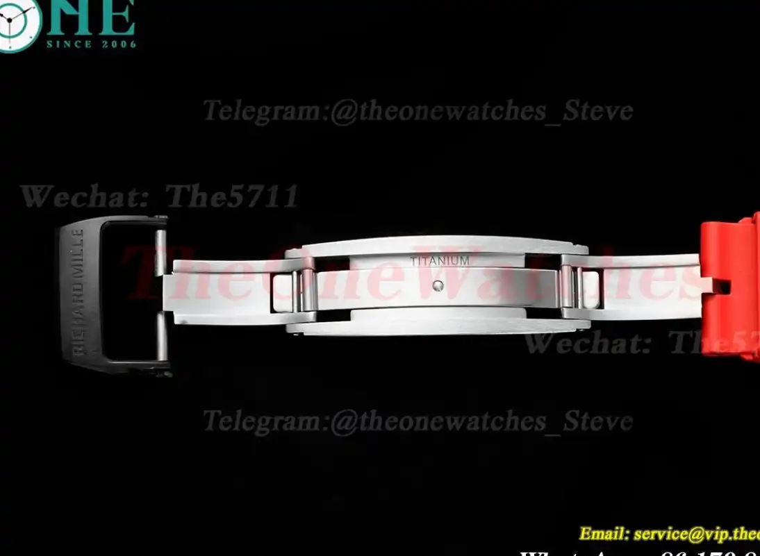 RM035-02 NTPT RU Red Case on Red Rubber Strap ZF V6 RMAL1