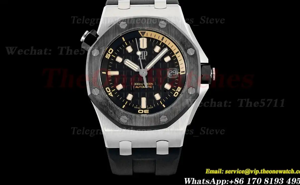 Royal Oak Offshore Diver 15720 42mm SS RU Black Stk APF A4308