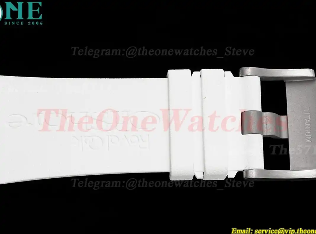 Royal Oak Diver 15707 CER RU White ZF SA3120 Super Clone