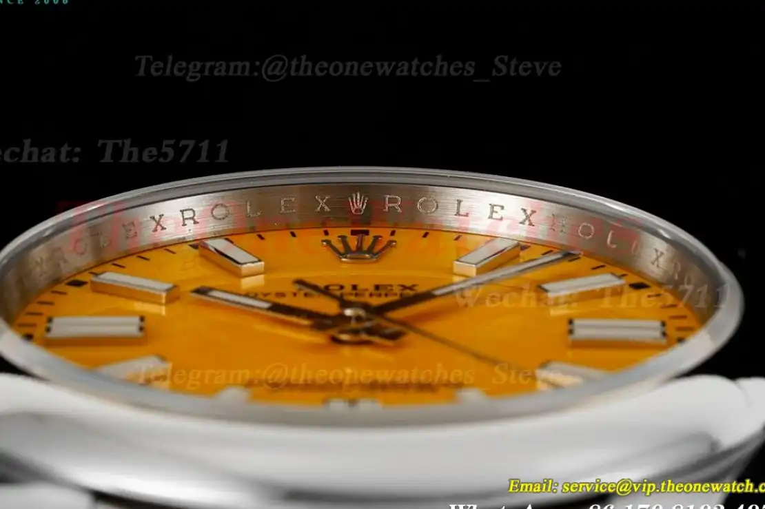 Oyster Perpetual 124300 41mm SS SS Yellow Dial DIWF A3230