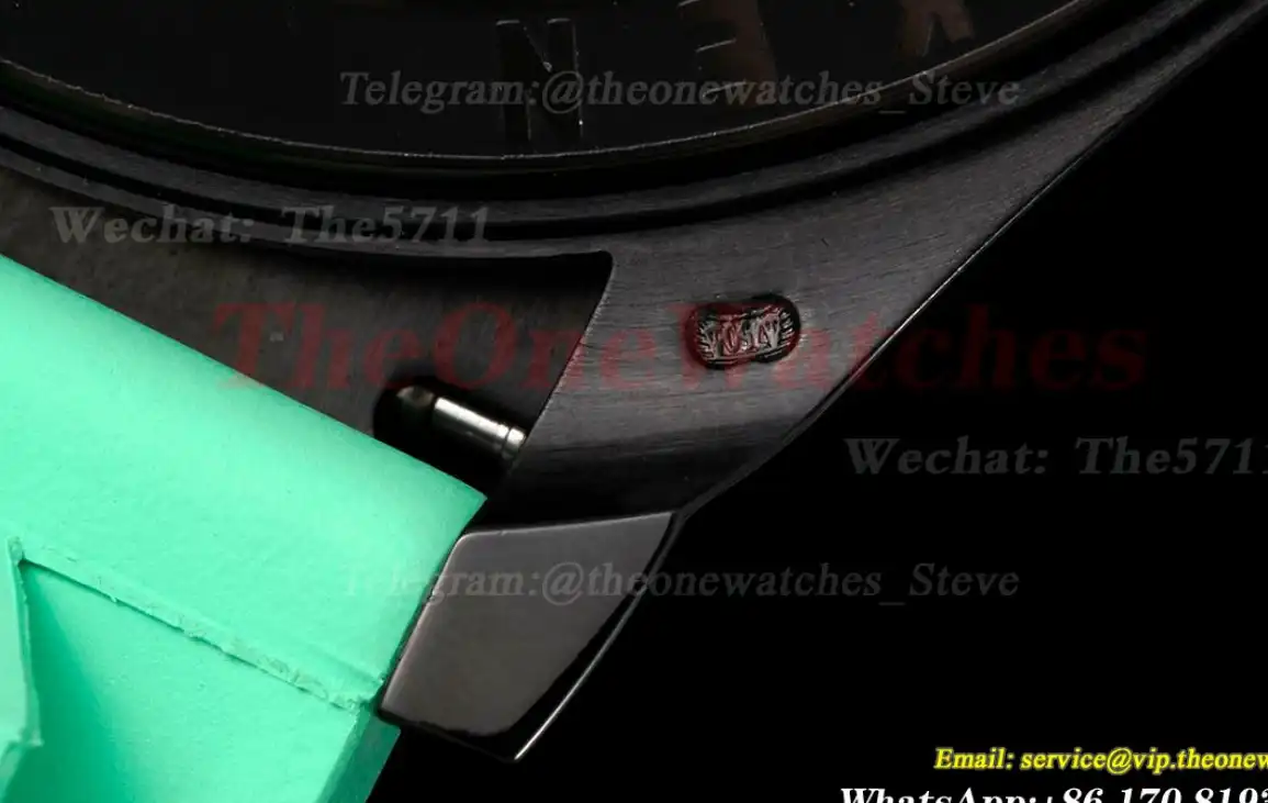 Daytona Blaken 40mm DLC RU Skeleton Dial On Green Rubber N6F DD4130