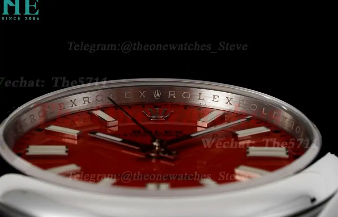 Oyster Perpetual 124300 41mm SS SS Red Dial DIWF A3230