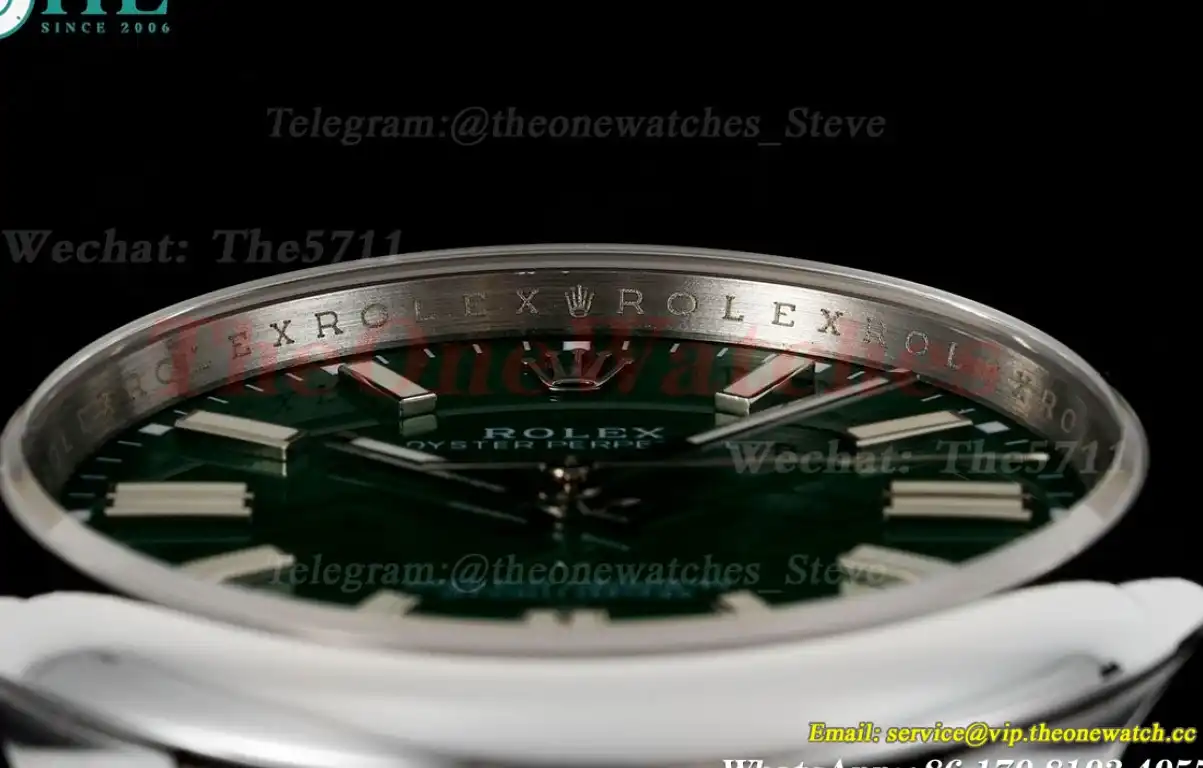 Oyster Perpetual 124300 41mm SS SS Green Dial DIWF A3230