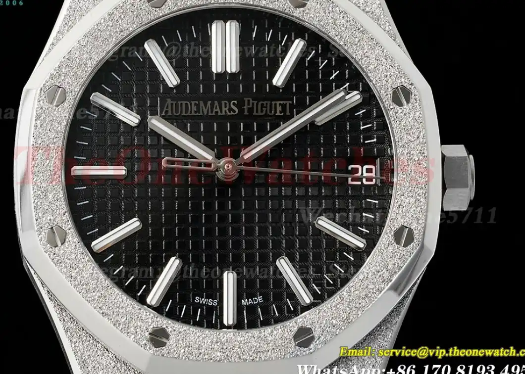 Royal Oak 15510 41mm Frosted SS SS Black Dial APSF A4302 Super Clone