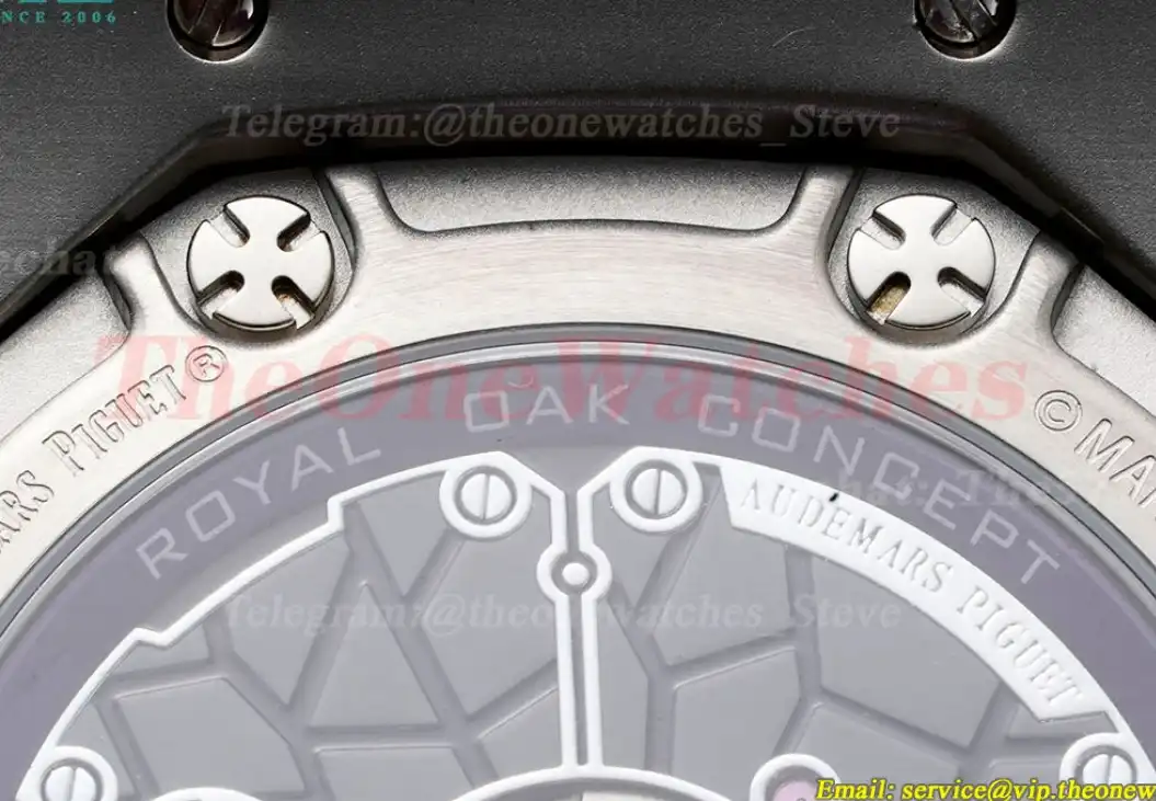 Royal Oak Concept Black Panther 26620 44mm Ti RU WMF Tourb