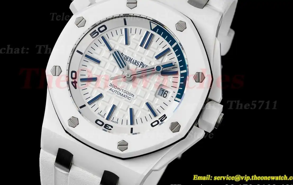 Royal Oak Diver 15707 CER RU White IPF A3120