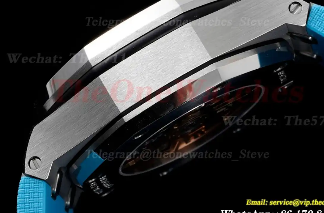 Royal Oak Offshore 26470 42mm SS RU Blue Blk APF V2 A4404