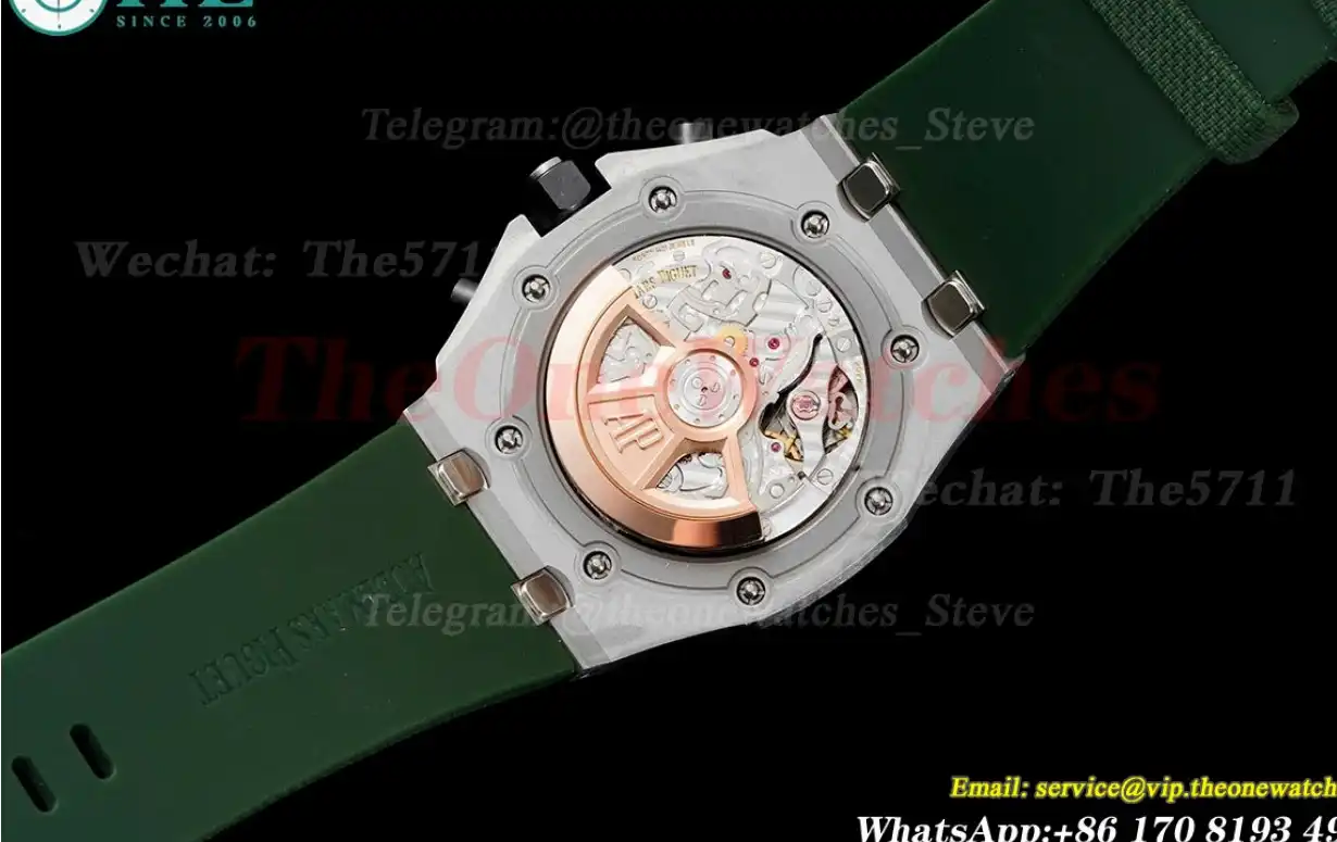 Royal Oak Offshore 42mm SS RU Grn Wht APF V2 A4404