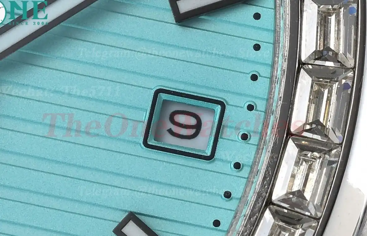 Nautilus Diamond 40mm SS LE Tiffany Blue Dial GDF MY8215