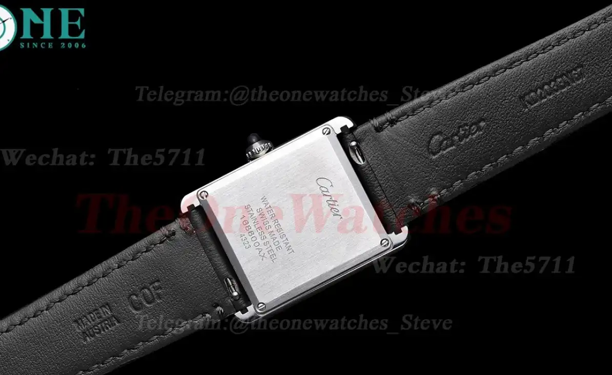 Tank Must Small White dial On Black Leather Strap K11F Quartz