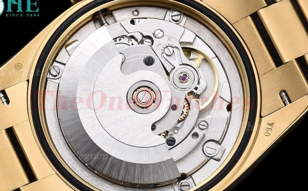 DayDate 36mm YG YG Flt Pres Meteorite Dial RAF A2836