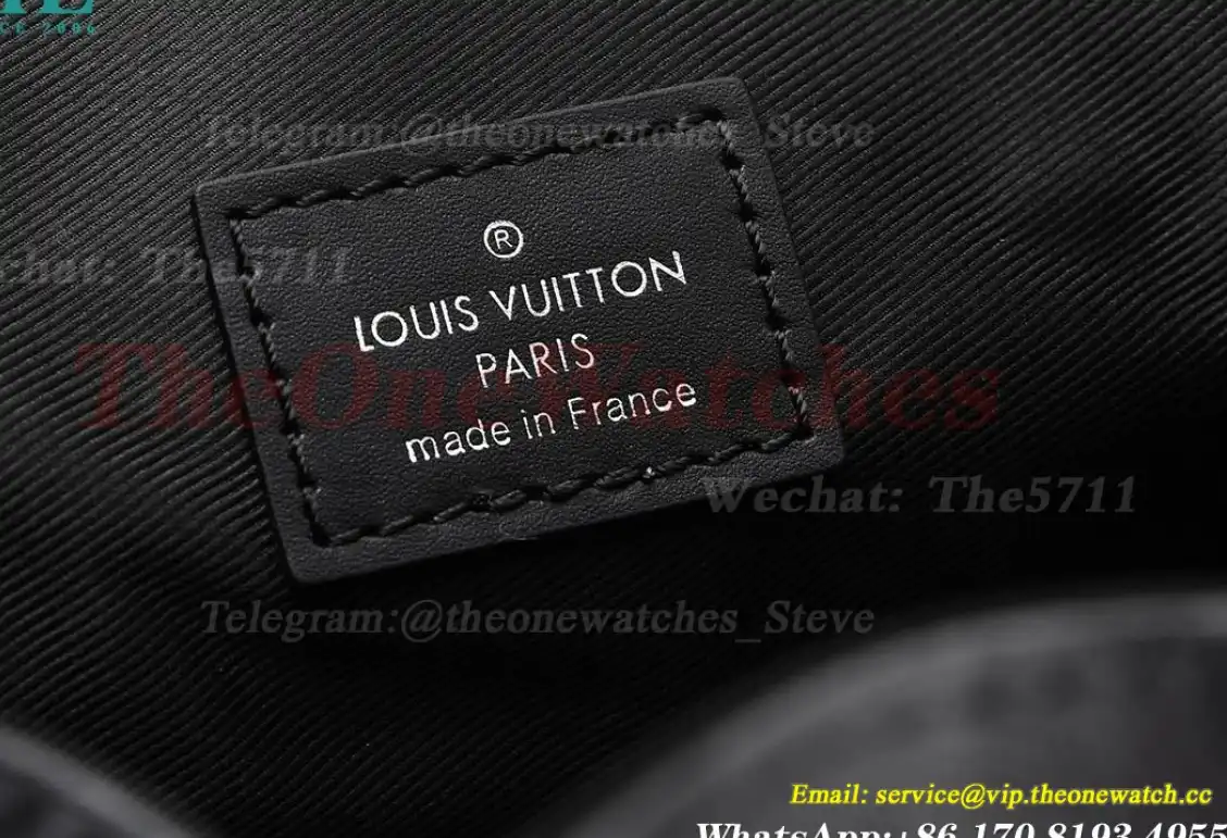 Louis Vuitton - Christopher MM M45419