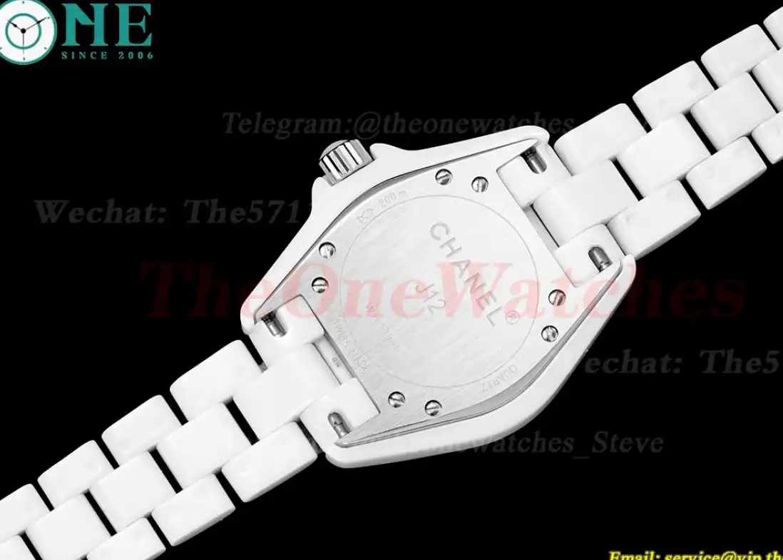 J12 33mm White Ceramic Cer White Num HTF Quartz