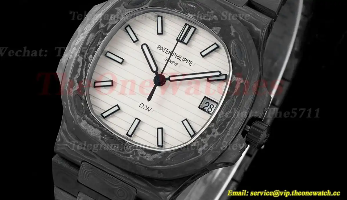 Nautilus 5711 40mm Carbon Carbon White Dial DIWF 324SC