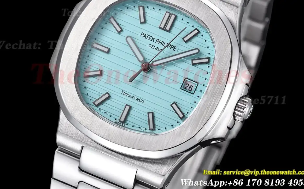 Nautilus 5711 40mm SS SS Tiffany Blue Dial GDF MY8215